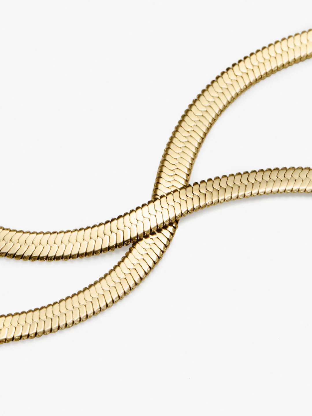 Ina Herringbone Chain Necklace - Image 4