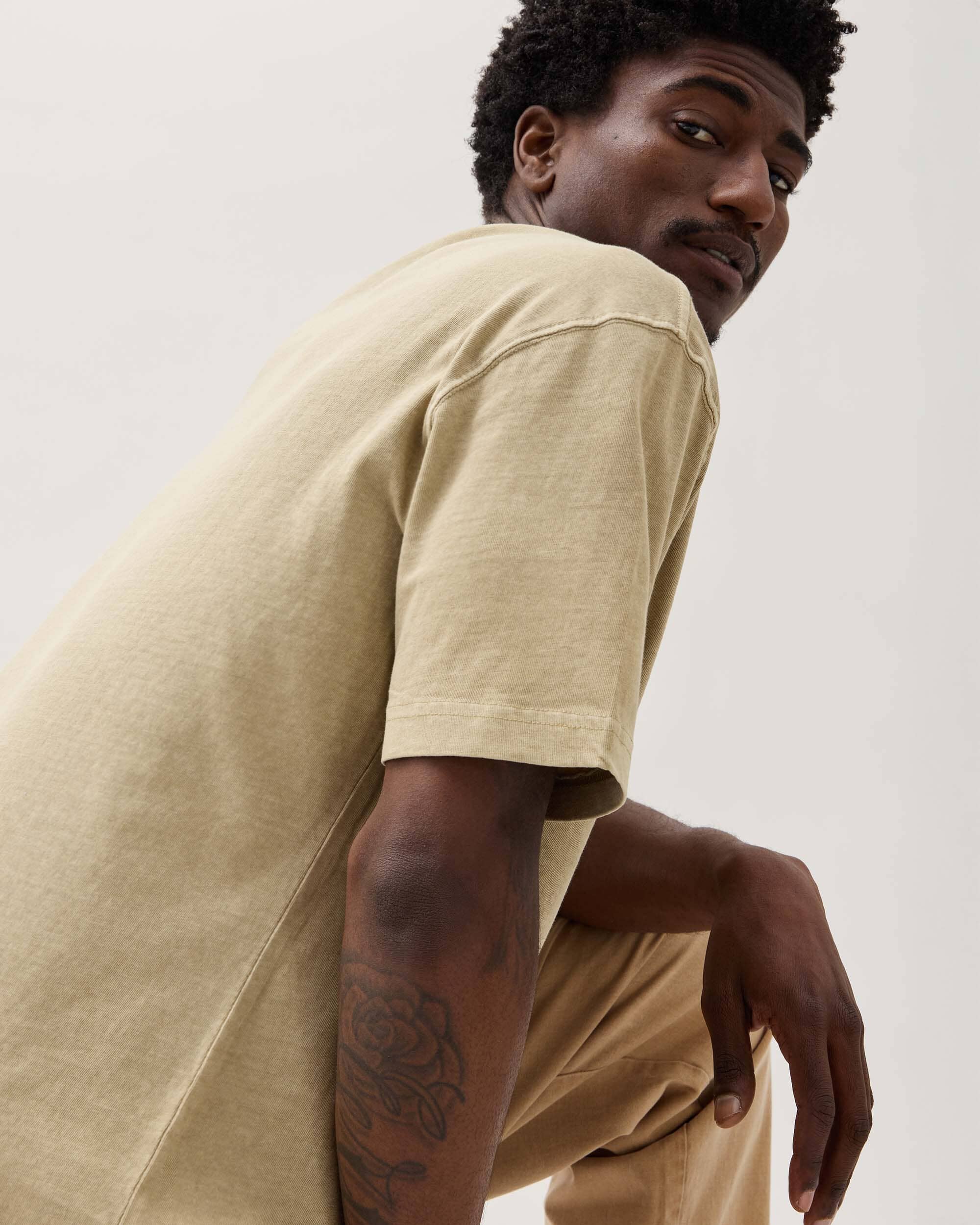 Mens Relaxed Short Sleeve Tee - Pigment Dye Jersey - Sponge - Image 4