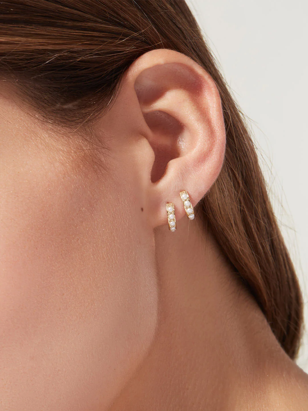 Ashley Pearl Huggie Hoops - Image 2